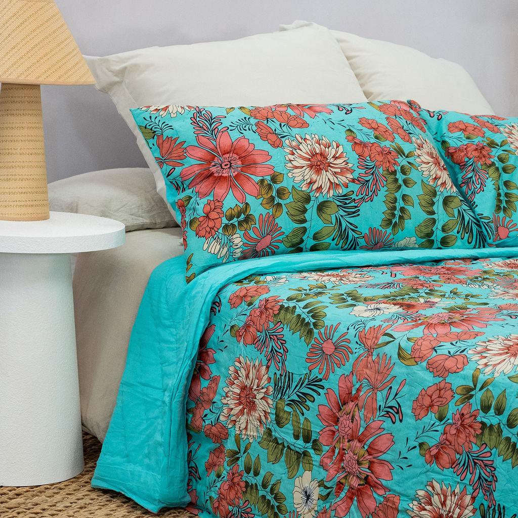 Turquoise Bloom Cotton Bedspread Set - King Size