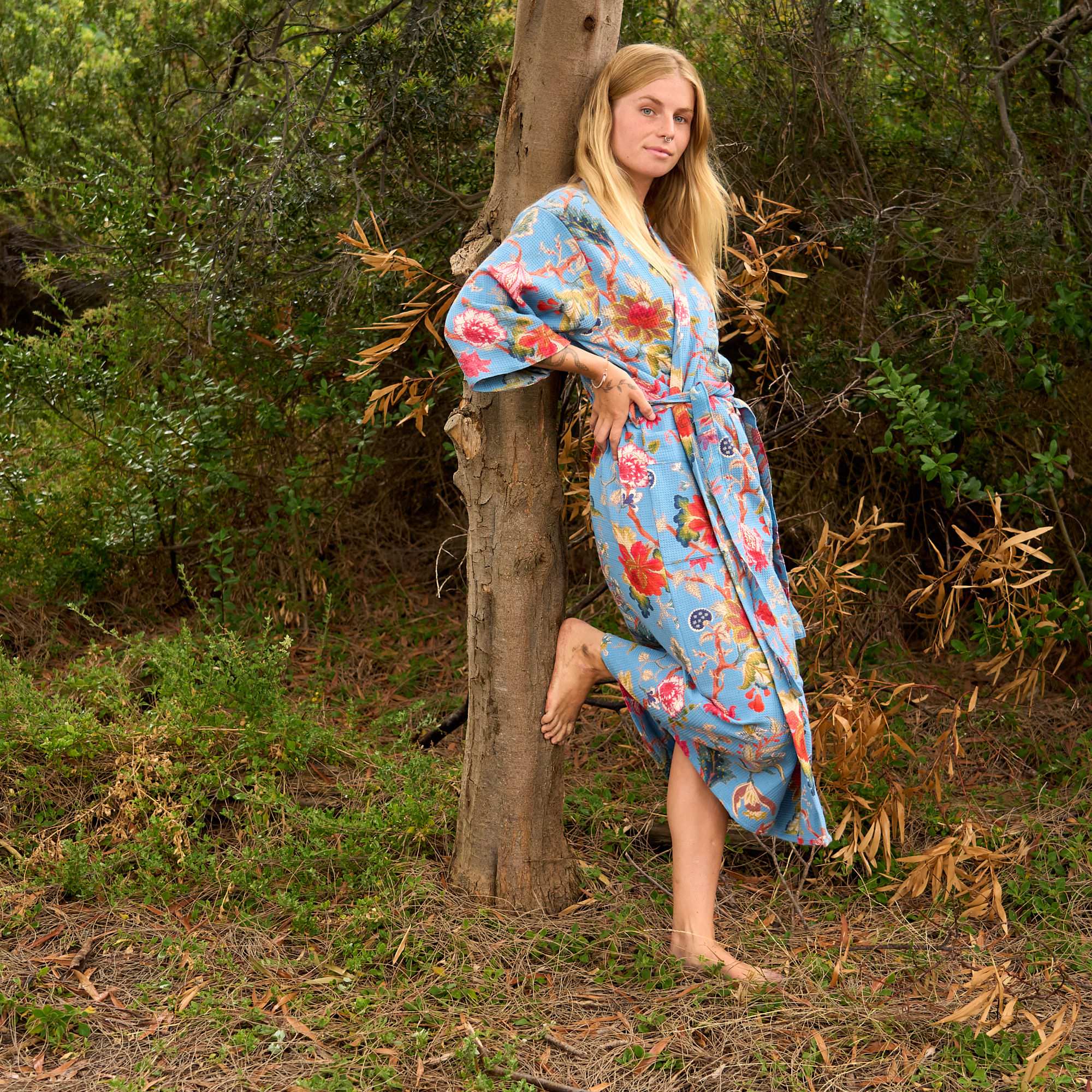 Blue Floral Waffle Cotton Kimono Robe – Serene Sky Elegance
