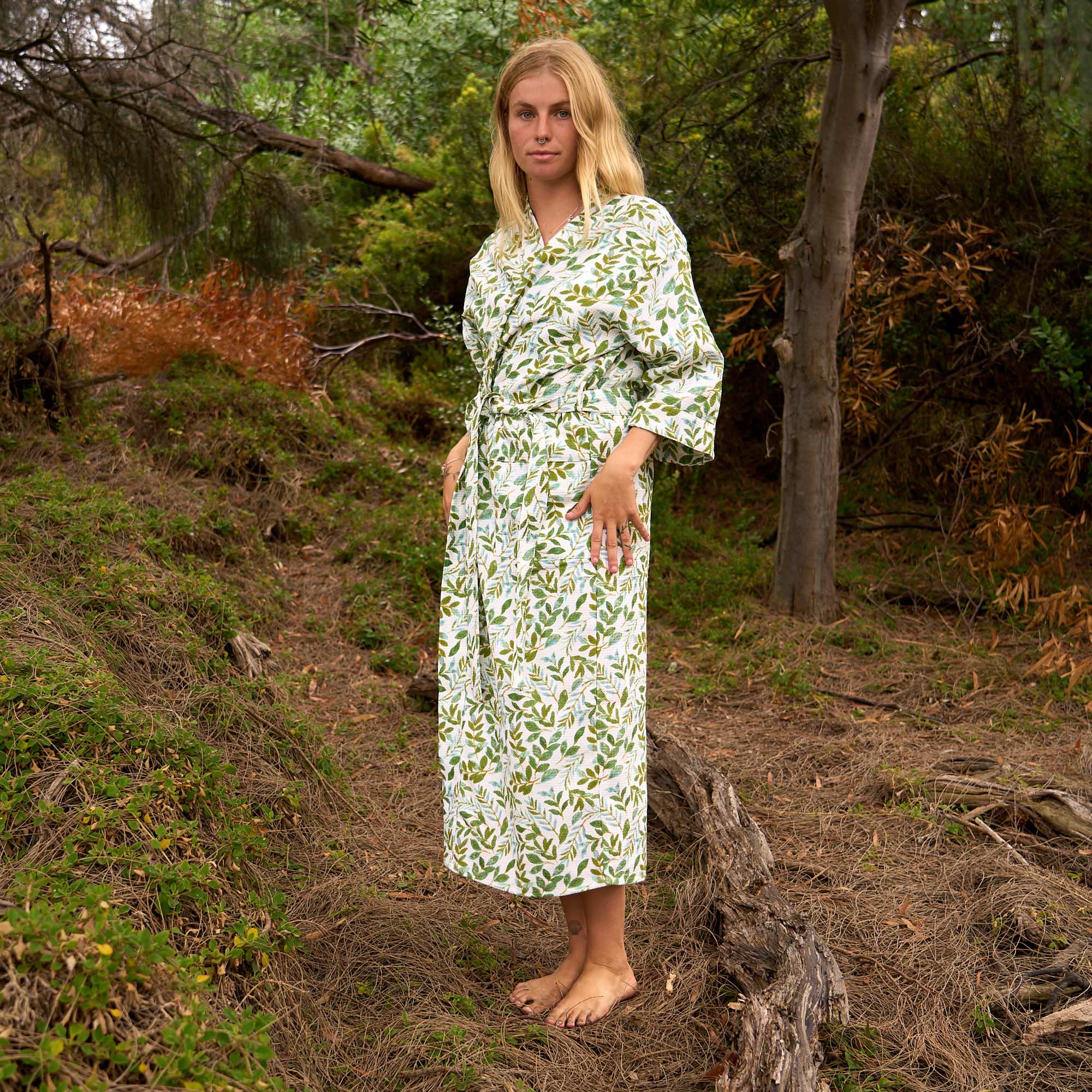 White & Green Whispering Leaves Cotton Kimono Robe