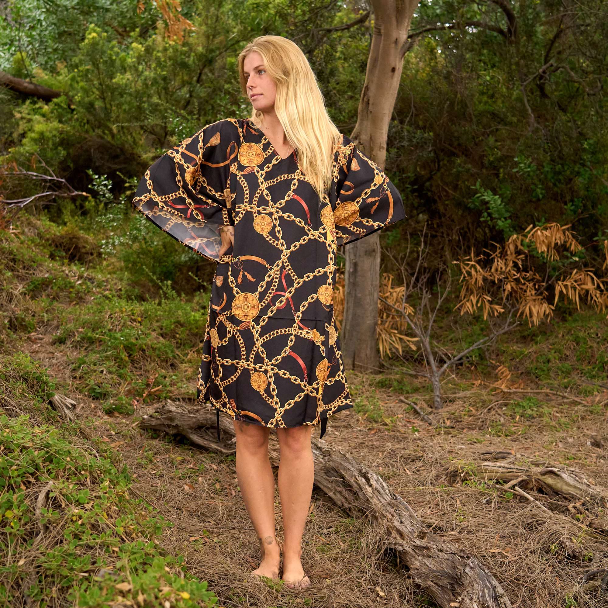 Elegant Golden Links Silk Kaftan