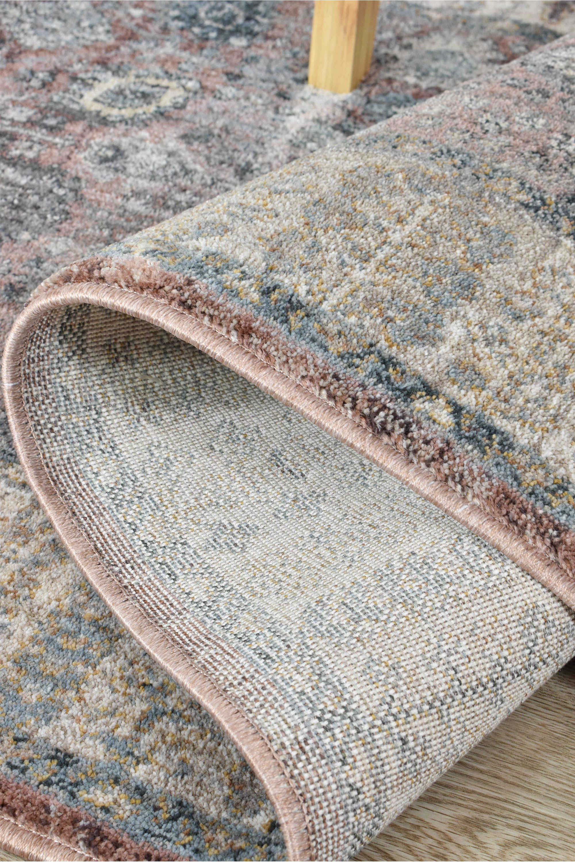 Novara 0B568A Rose Balm - Unique Decorative Rug