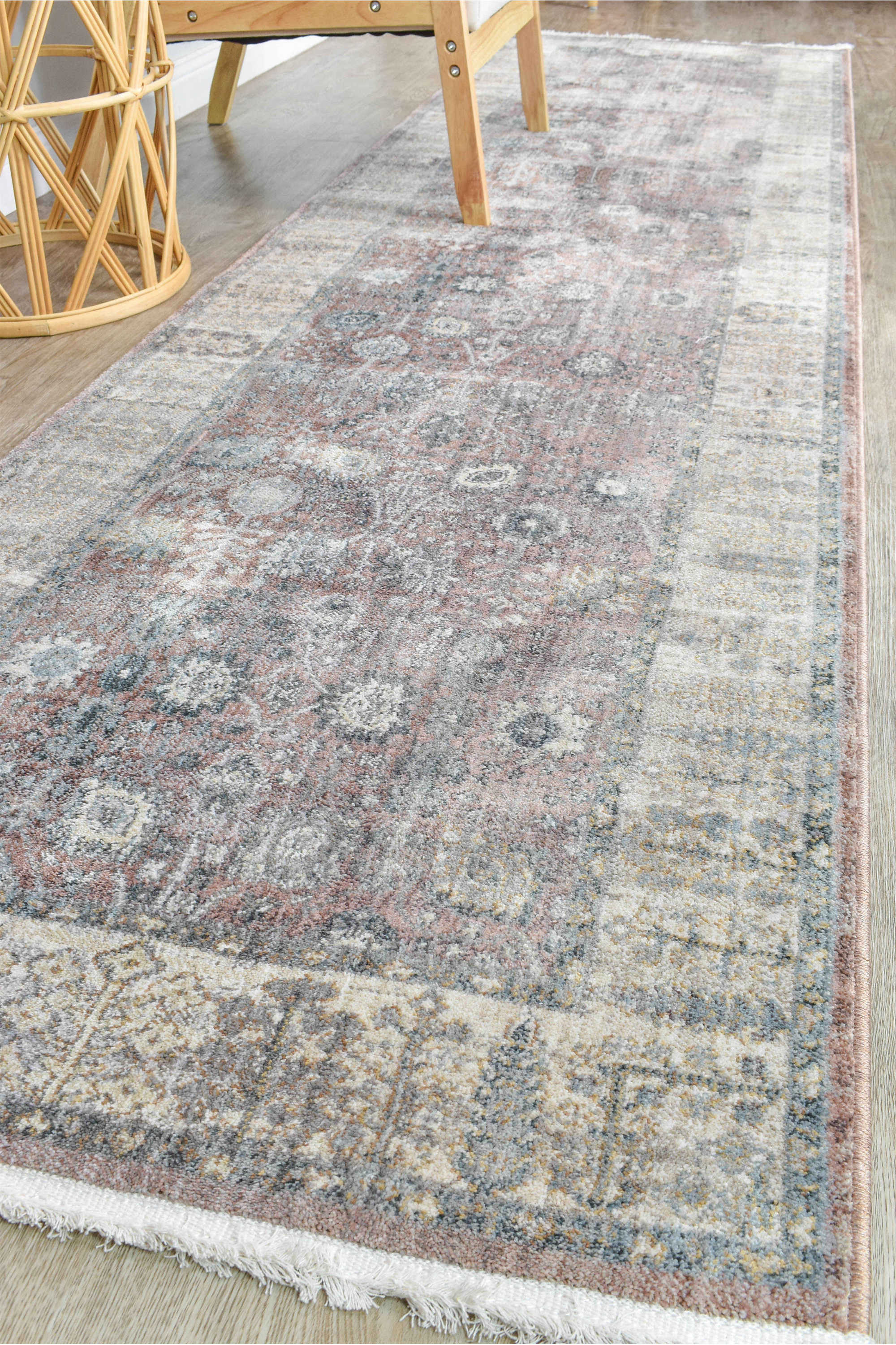 Novara 0B568A Rose Balm - Unique Decorative Rug