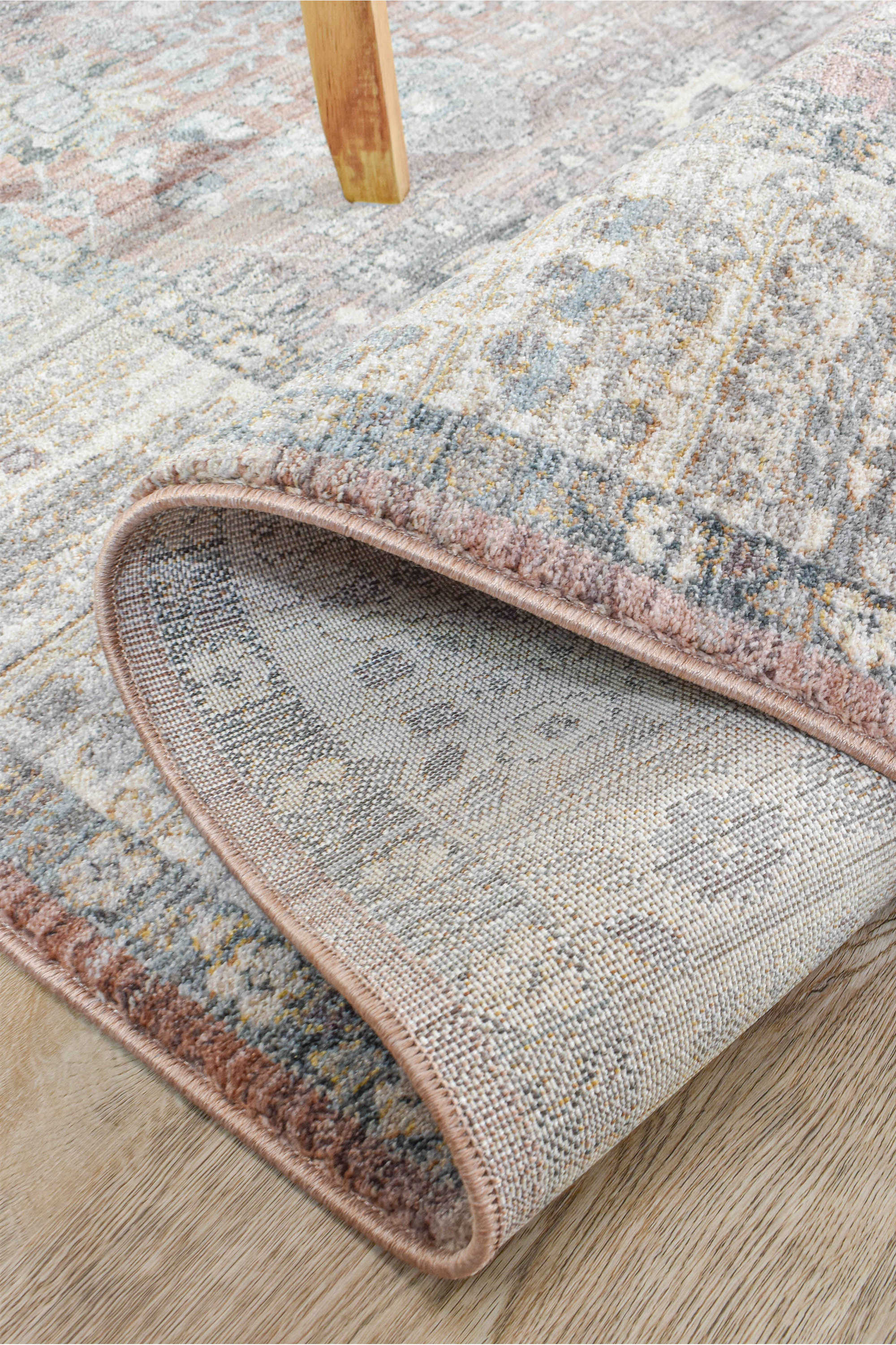 Novara 0B568A Rose Balm - Unique Decorative Rug