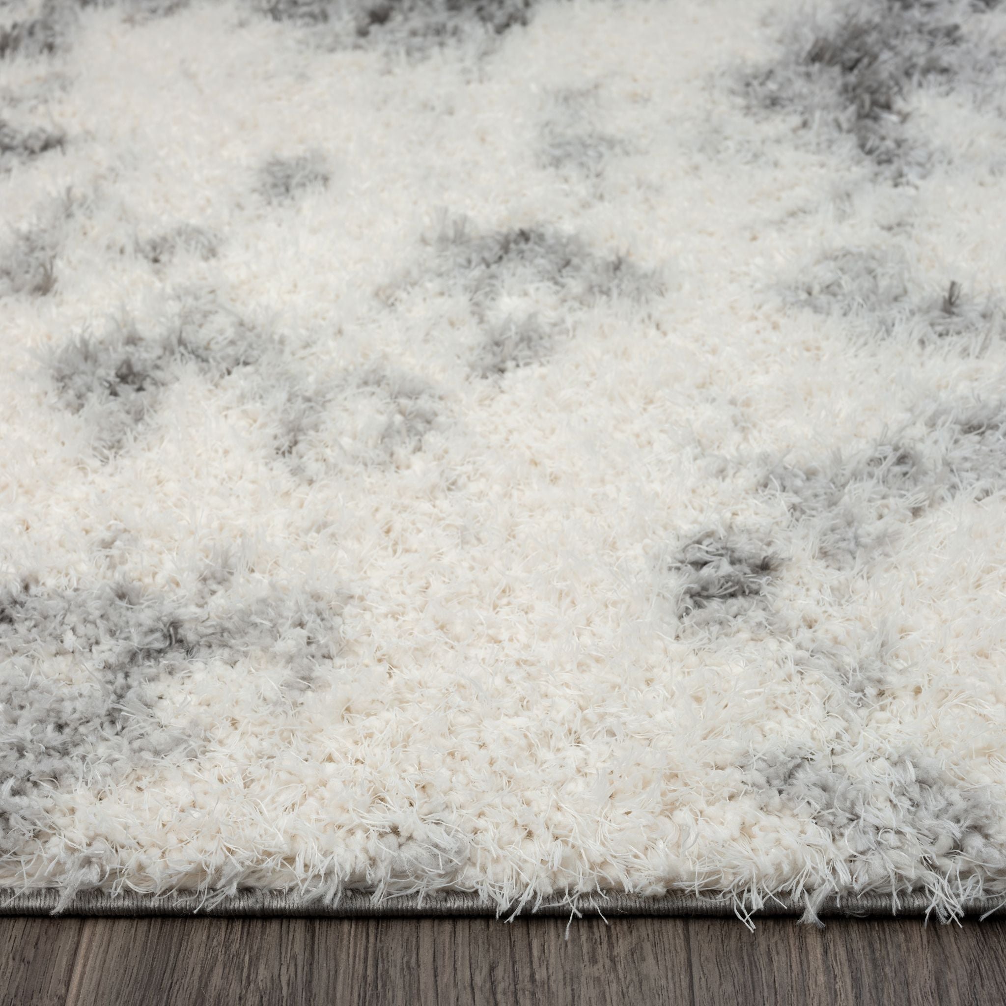 Plushy 389 Ash Runner Rug - Elegant Grey Hallway Runner