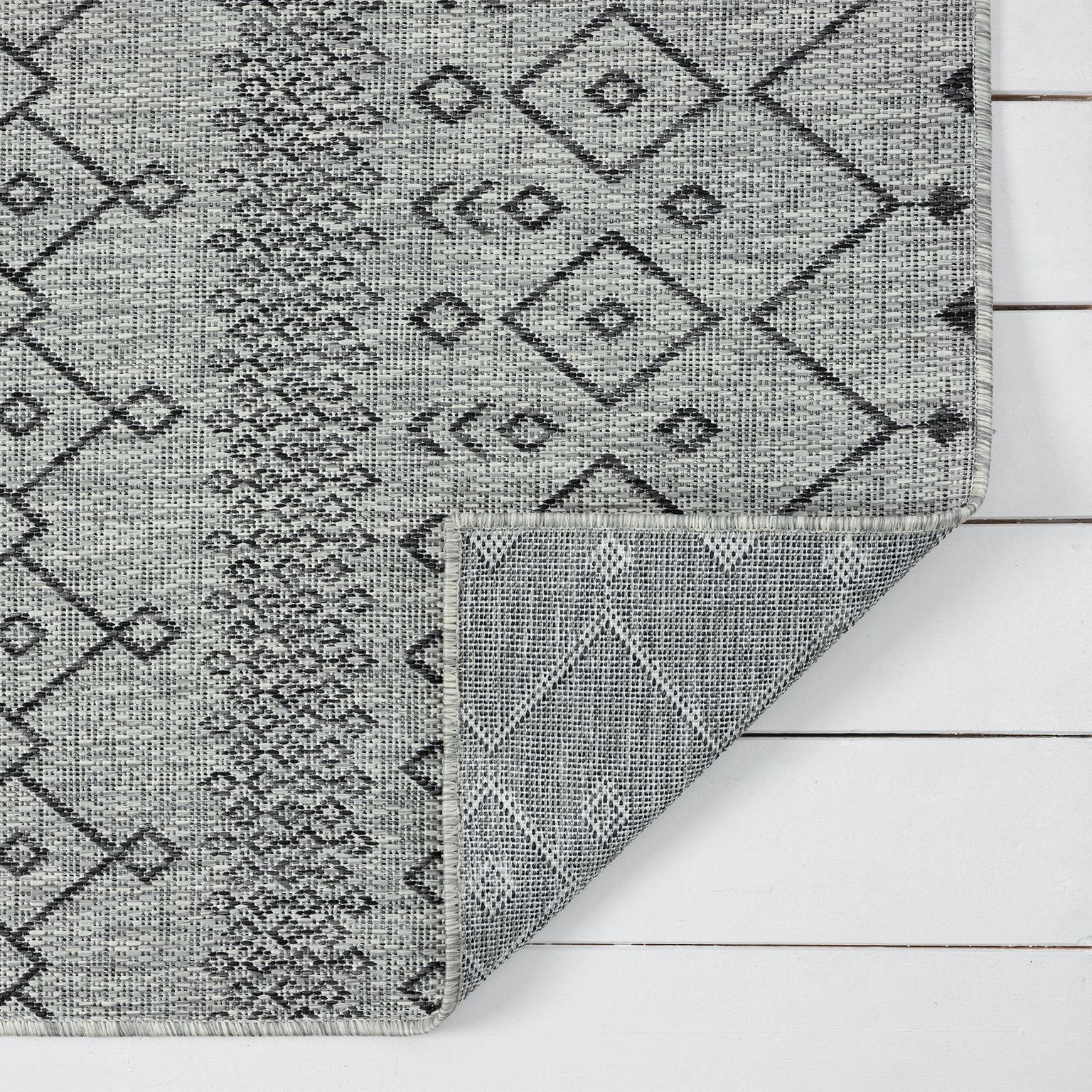 Alfresco 423 Lava Grey Rug - Sophisticated Floor Rug