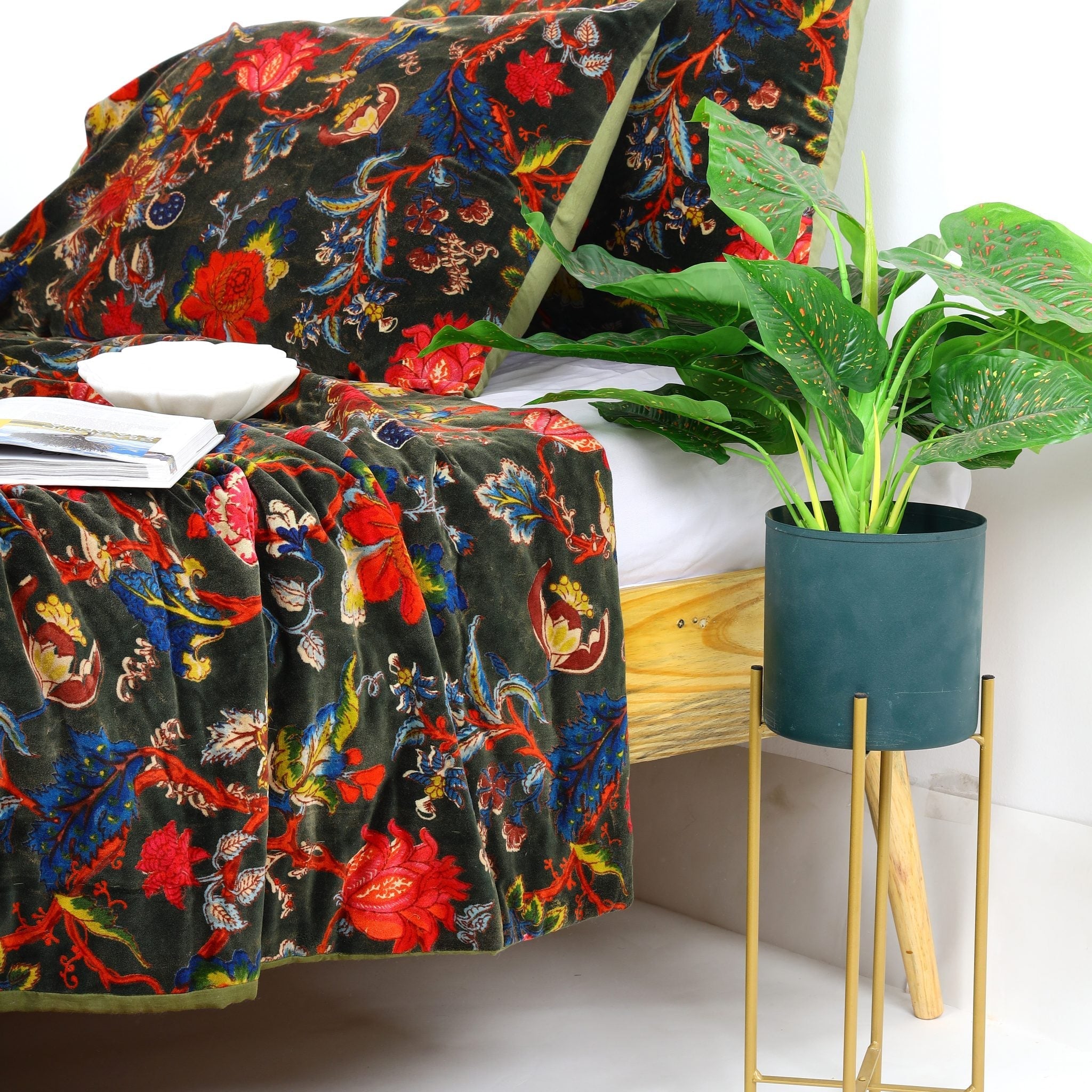 Emerald Forest Velvet Kantha Quilt - Boho Chic