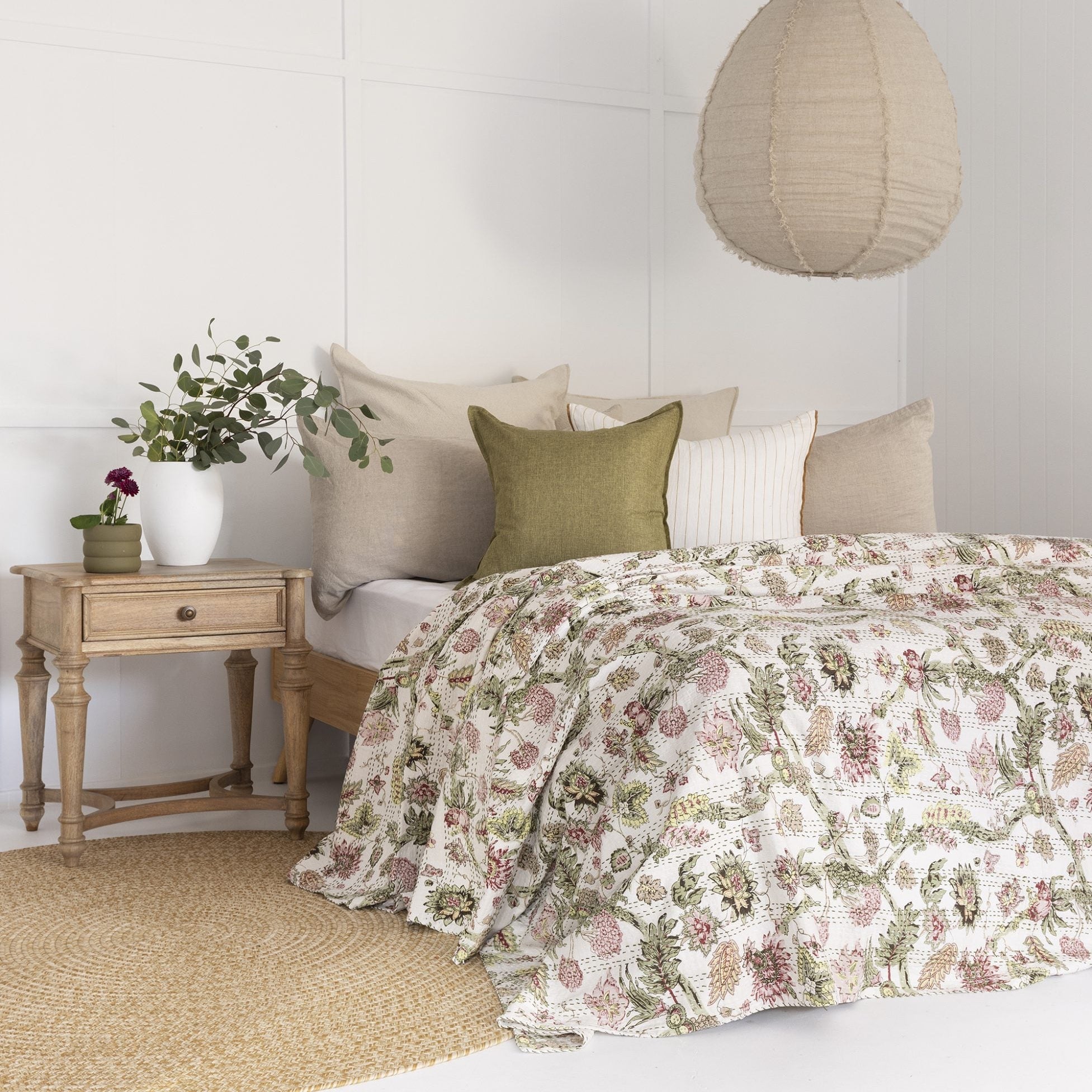 Averie Indian Kantha Quilt Throw – Boho Blanket