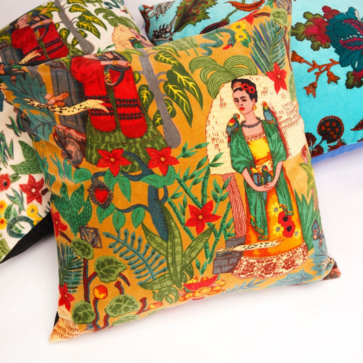 Frida's Legacy Velvet Cushion Cover