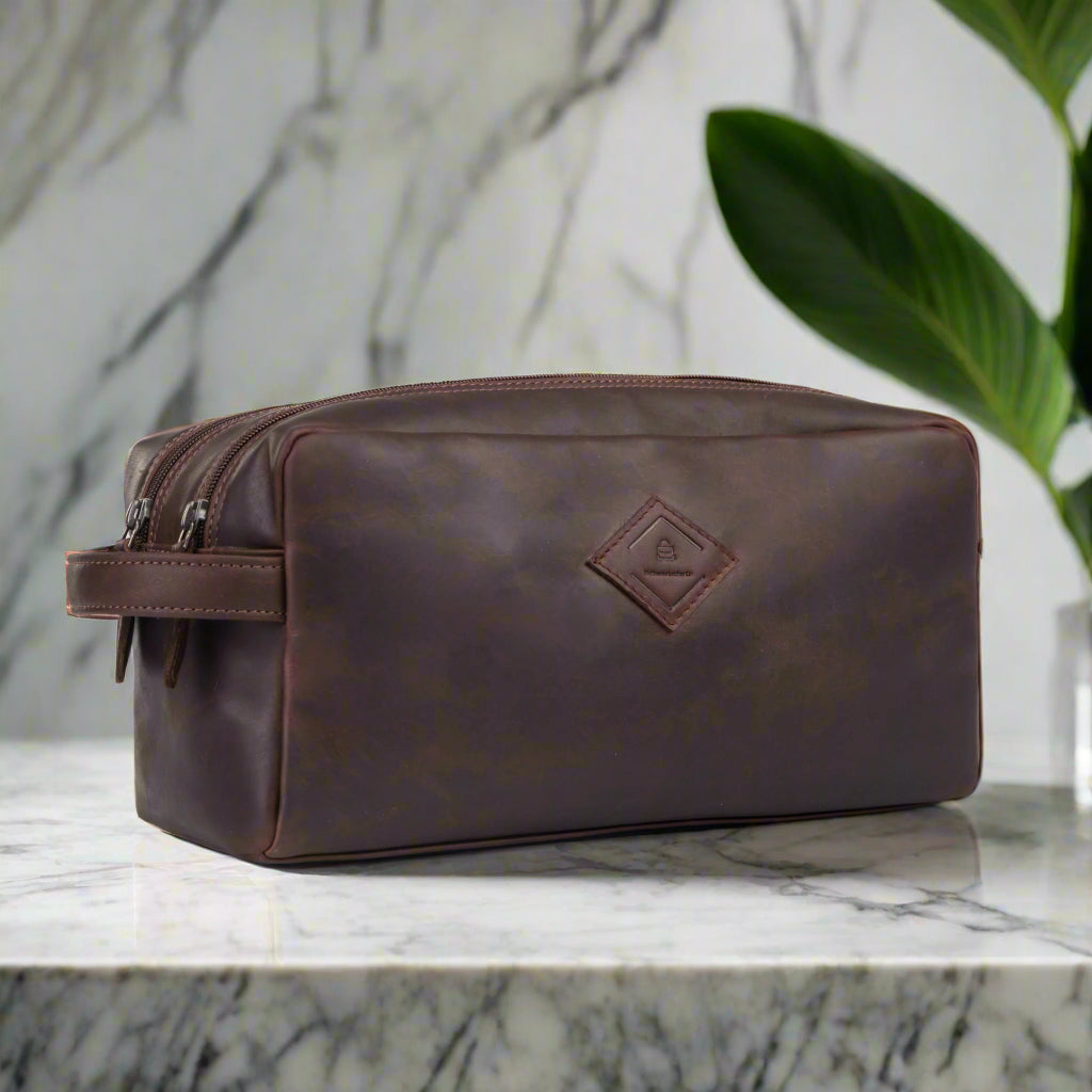 Large Leather Toiletry Bag - Eve Collection
