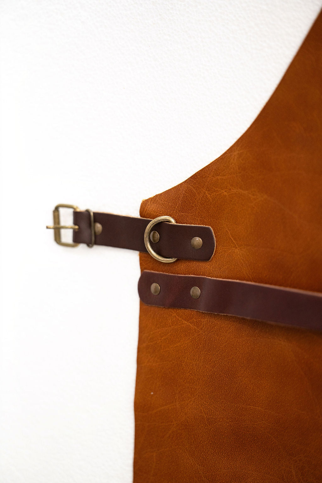 Stylish vintage saddle brown leather apron signature artisan design