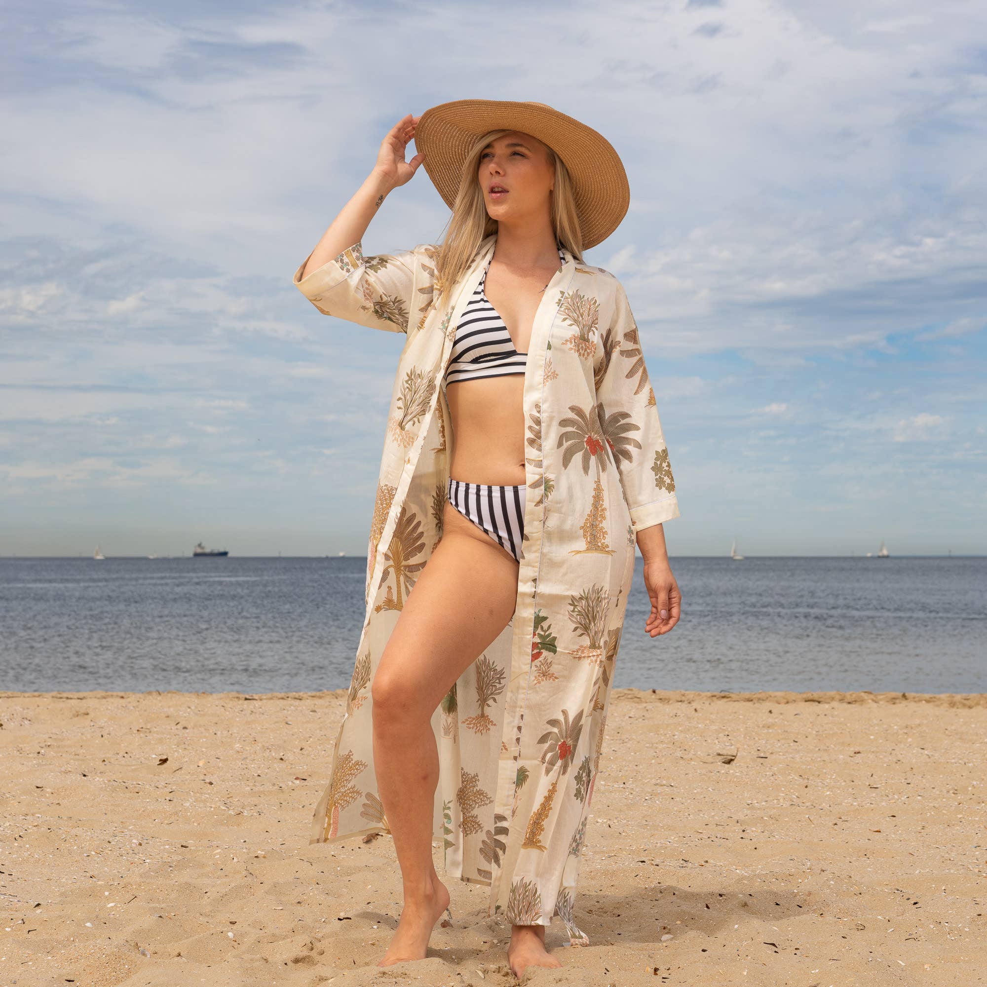 BREEANA' Women's Cotton Kimono Robe - Relaxed Wear