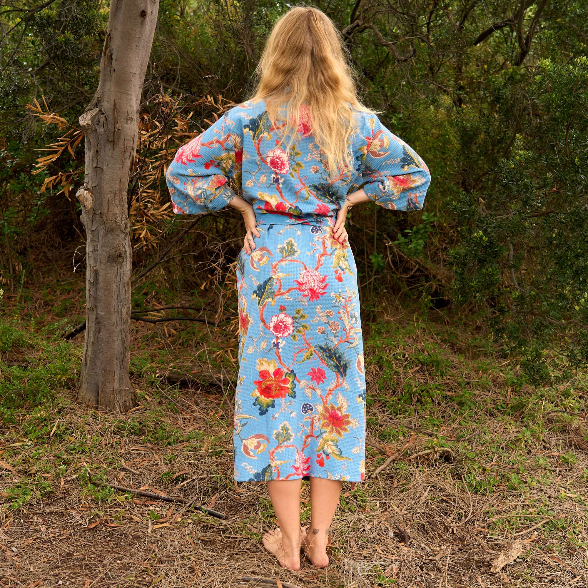 Blue Floral Waffle Cotton Kimono Robe – Serene Sky Elegance