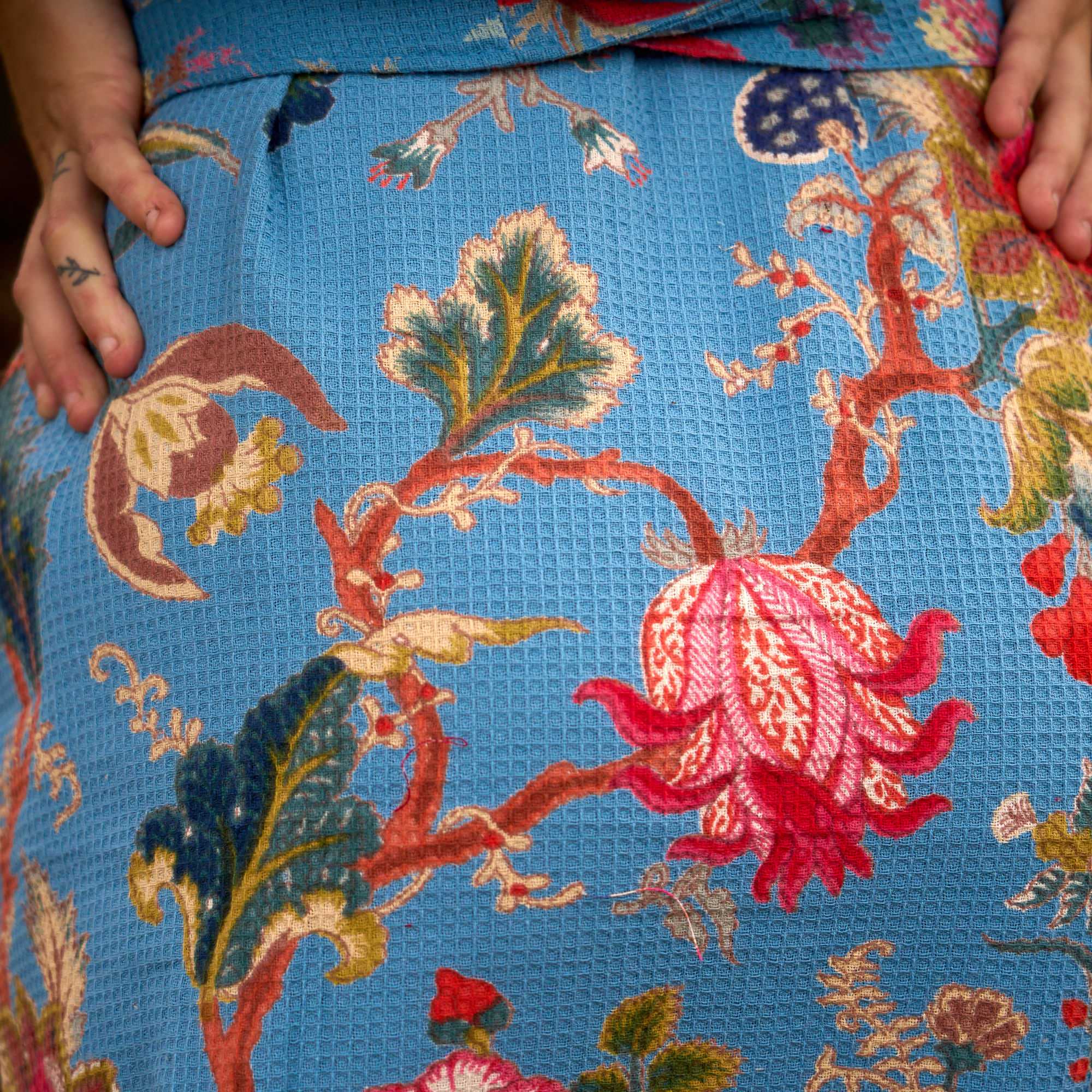 Blue Floral Waffle Cotton Kimono Robe – Serene Sky Elegance
