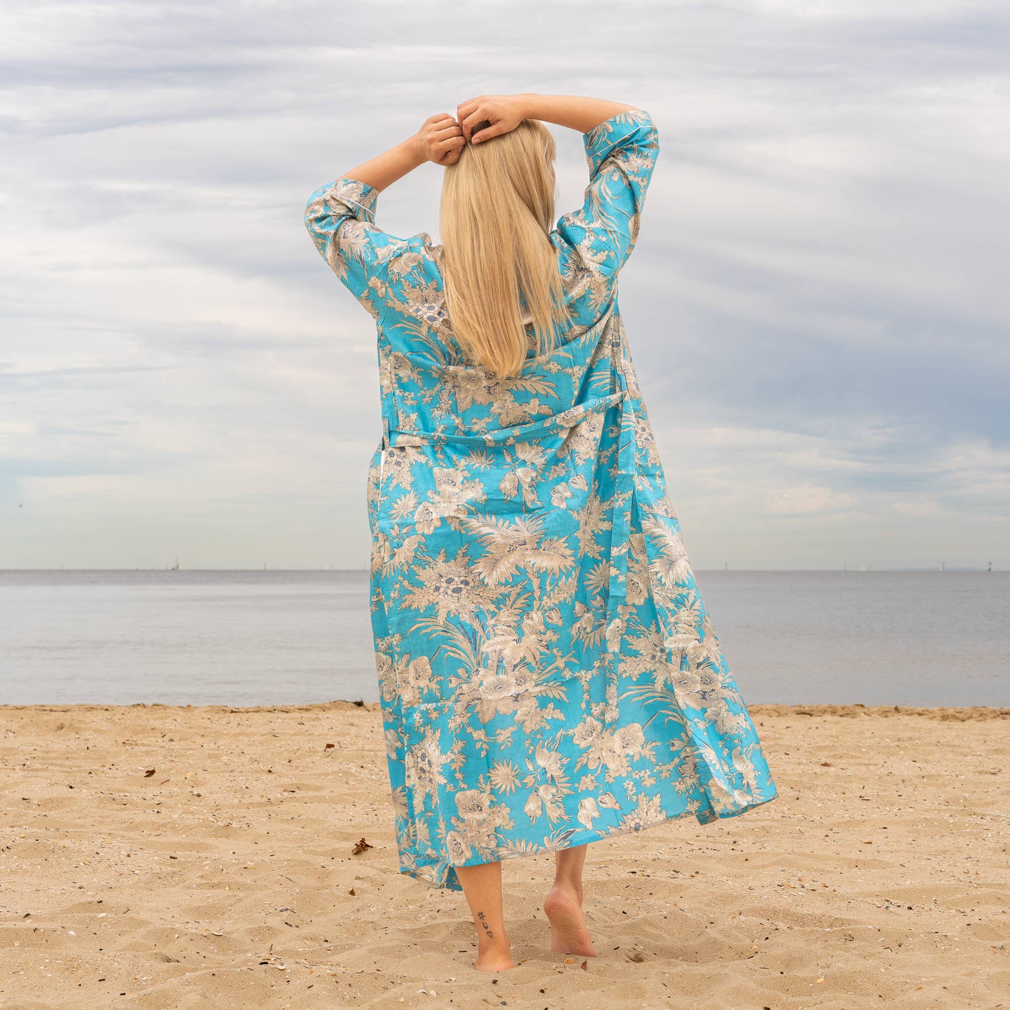 Avya' Women's Cotton Kimono Robe - Simple and Elegant