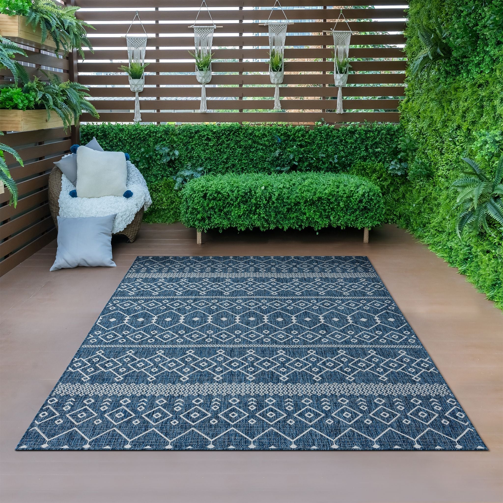 Patio 452 Ocean Light Blue Rug - Breezy Coastal Style