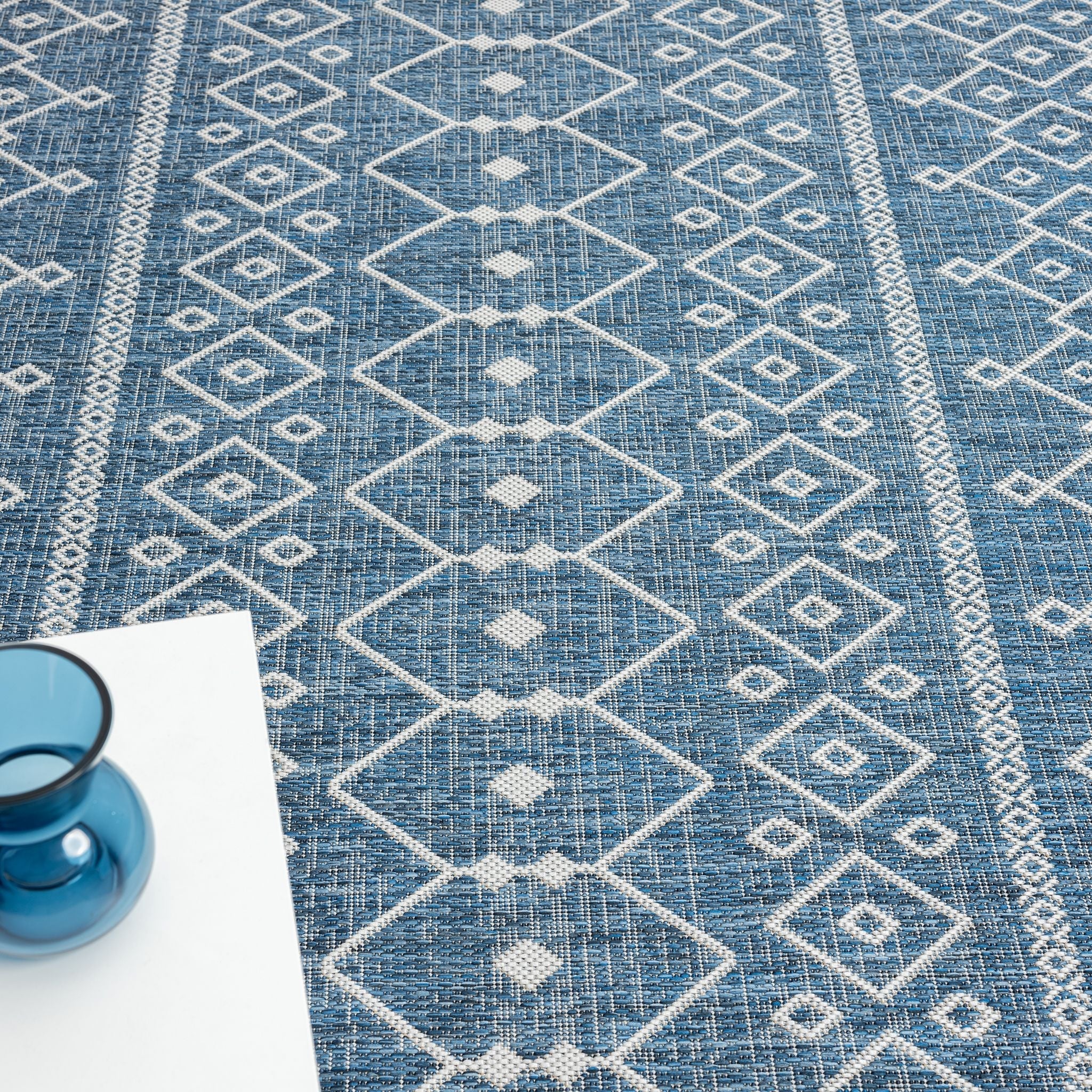 Patio 452 Ocean Light Blue Rug - Breezy Coastal Style