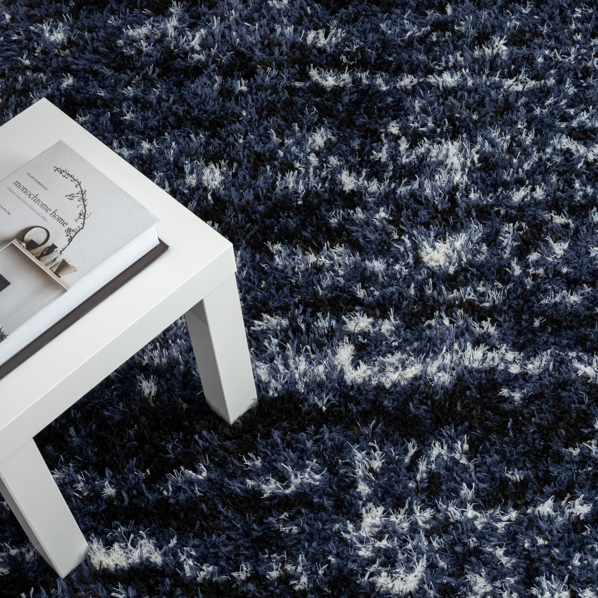 Plushy 386 Lava Navy Rug - Bold Colour & Comfort