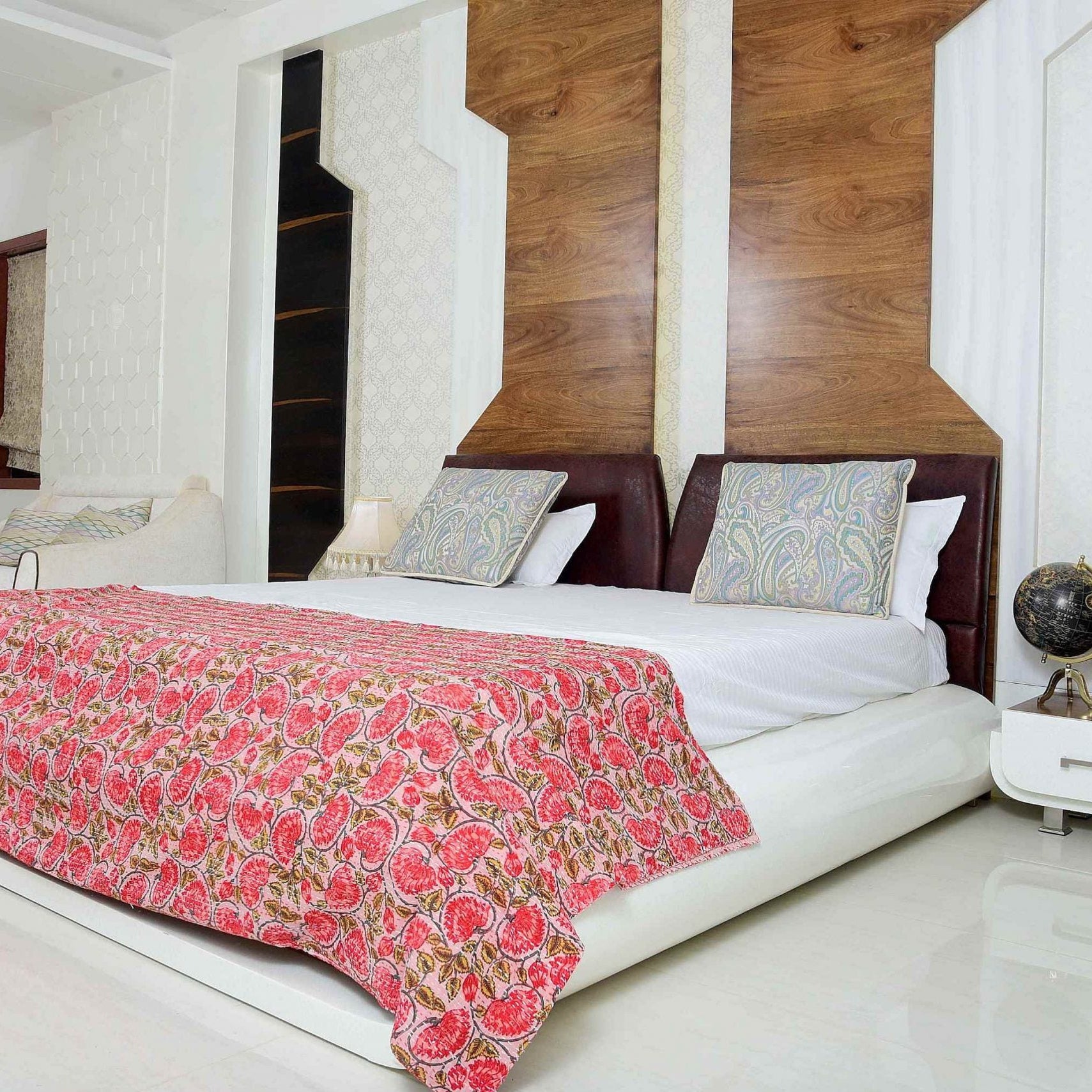 Red Chic Handmade Kantha Quilt Blanket